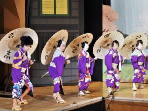 上矢作町歌舞伎保存会の写真